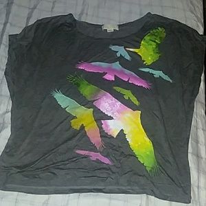 Grey bird shirt